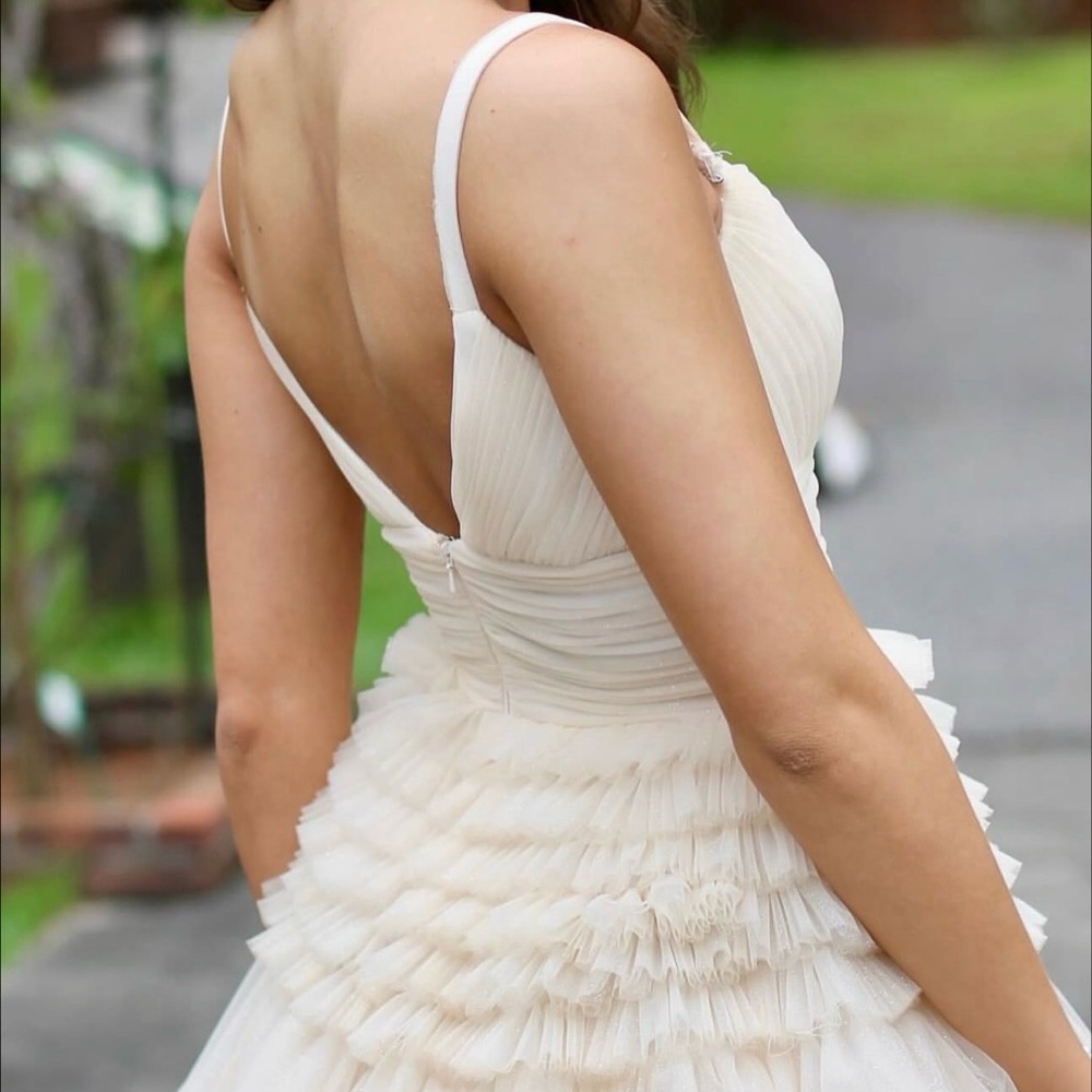 Sherri Hill Cream Layered Maxi Dress - Picture 4 of 5